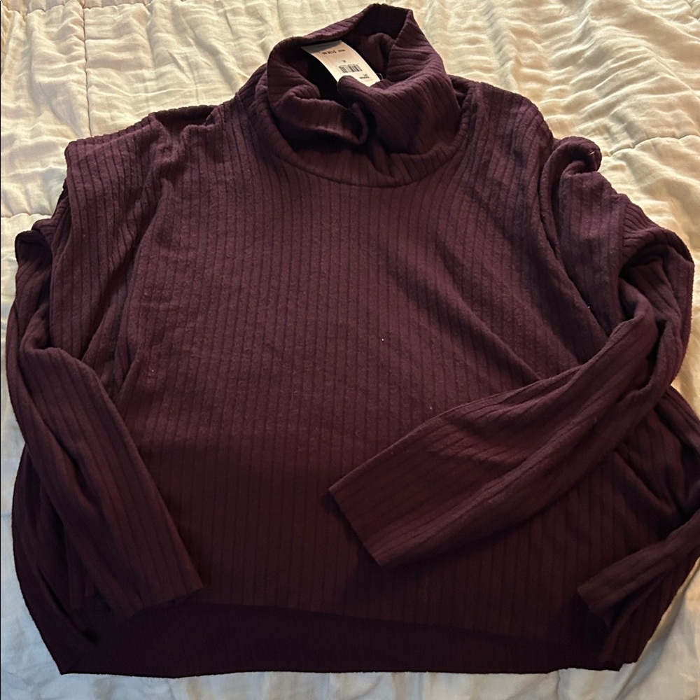 NWT Splendid Ribbed Cowl Neck Sweater -‎ Dark Purple